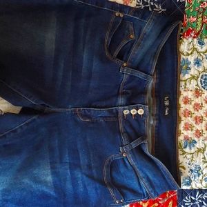 Stretchy Skinny Jeans